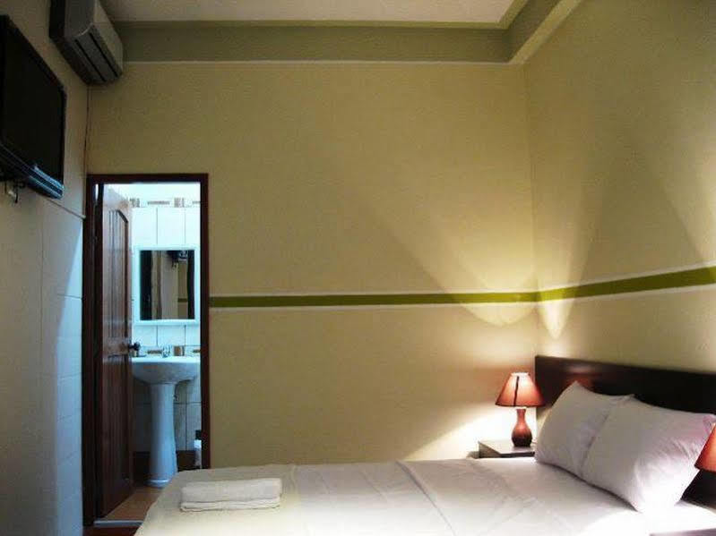 Hotel Fatima Inn Tarapoto Exterior photo